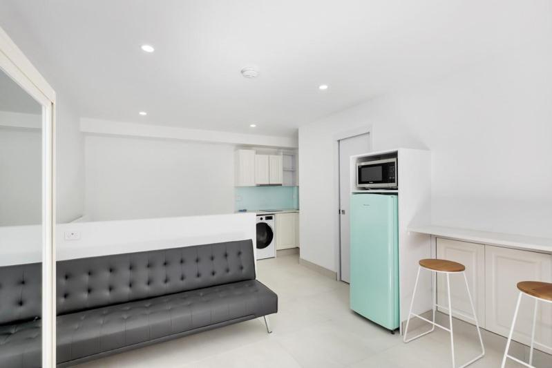 New Studio Apartment In Surry Hills Сидни Екстериор снимка